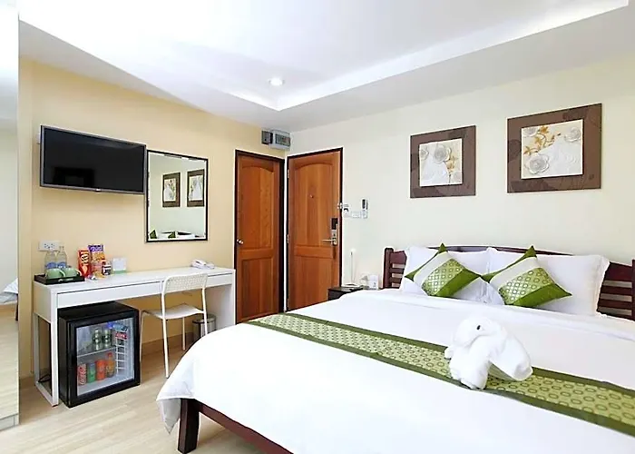 V Check Sukhumvit 22 3*