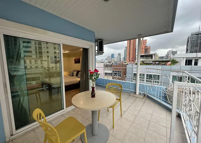 Hotel V Check Sukhumvit 22 Bangkok
